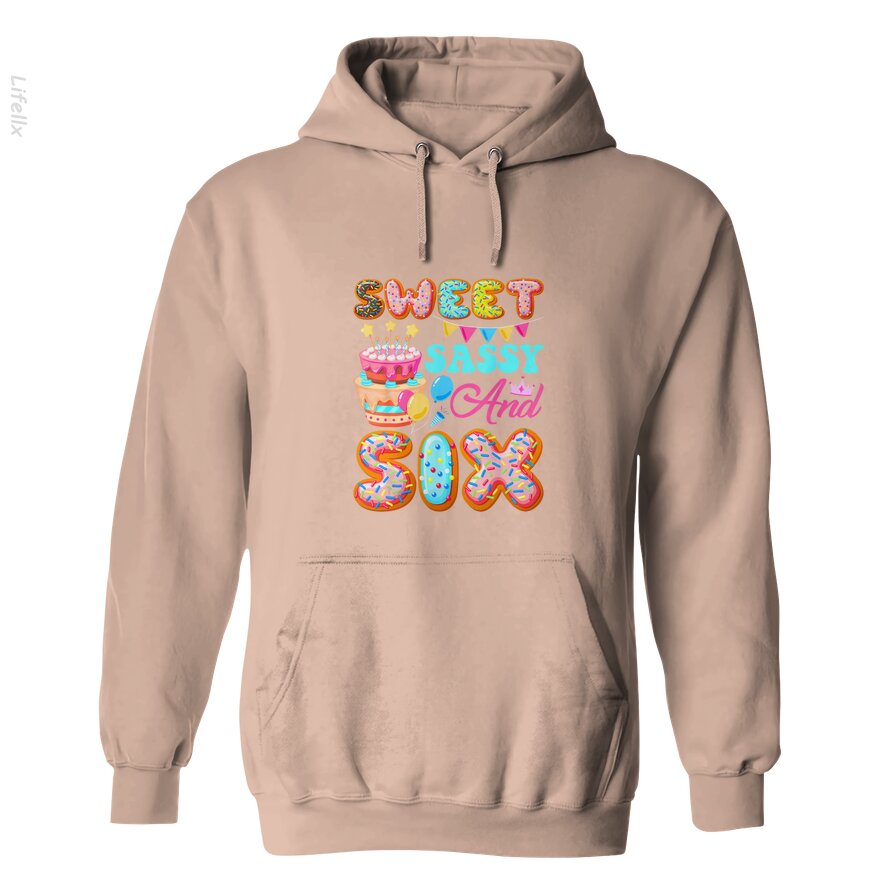 Doux et impertinent six 6 ans amateur de beignets 6e anniversaire Sweats par @Silviaro