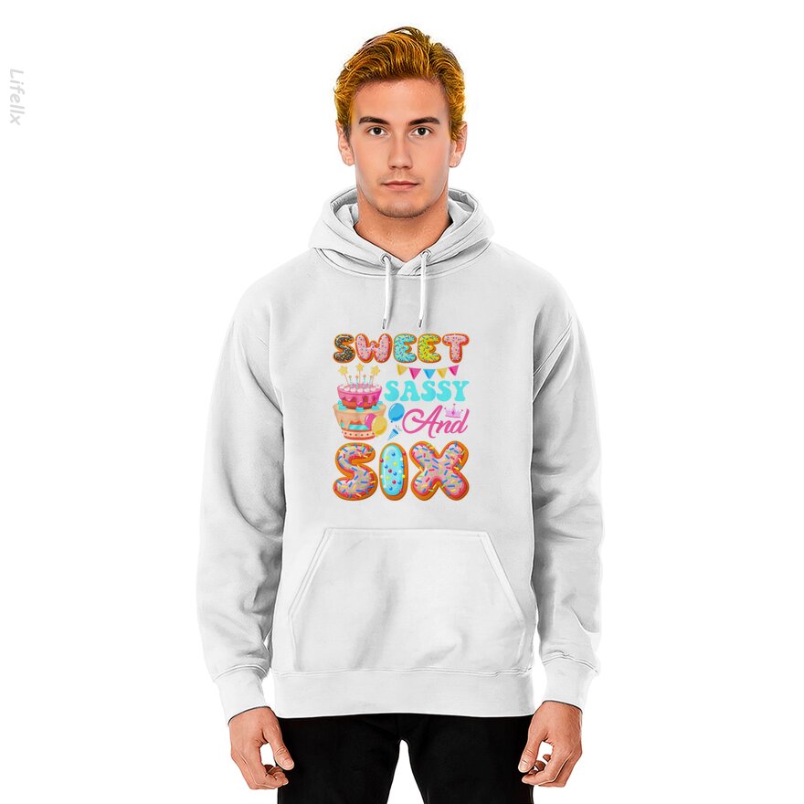 Doux et impertinent six 6 ans amateur de beignets 6e anniversaire Sweats par @Silviaro