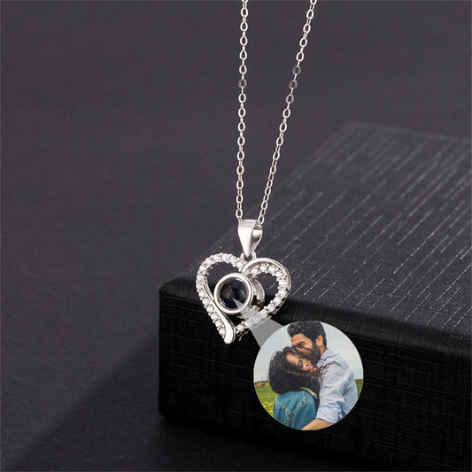 Collier de projection de coeur personnalisé avec diamants pour femmes