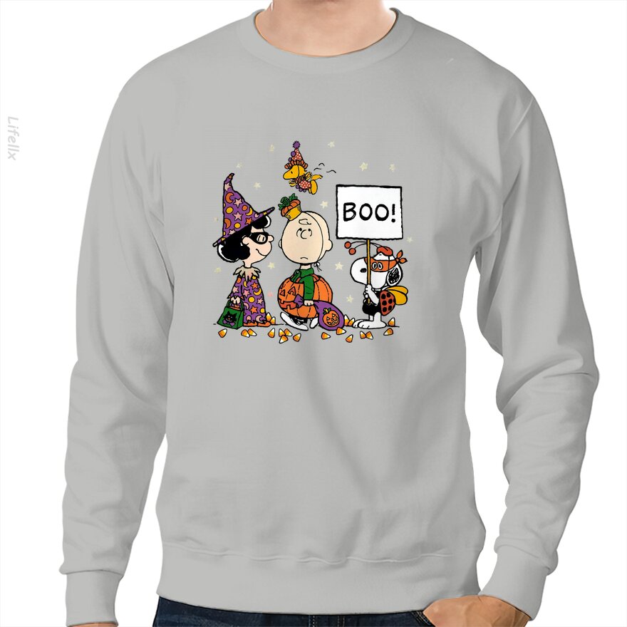 Retro Snoopy Halloween Sweatshirt By @Silviaro