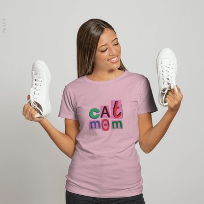 Cat Mom T-Shirt By @Guilherme