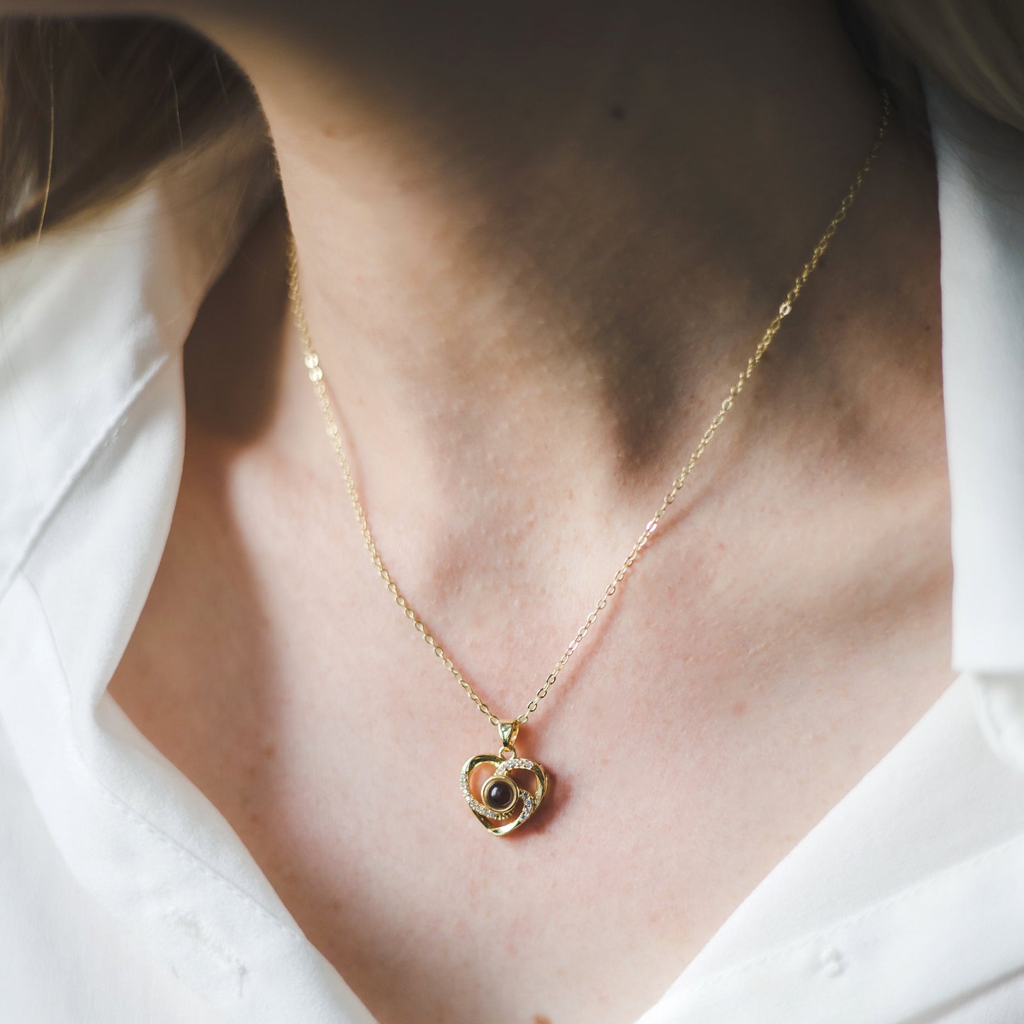 Collana personalizzata con proiezione di foto di cuori d'amore, collana personalizzata con immagini di innamorati